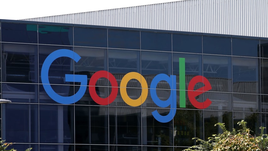 'Black teenagers' vs. 'white teenagers': Why Google's algorithm displays racist results