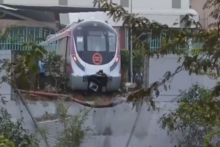Delhi Metro accident today: Driverless Magenta line train crashes through wall; Read full statement