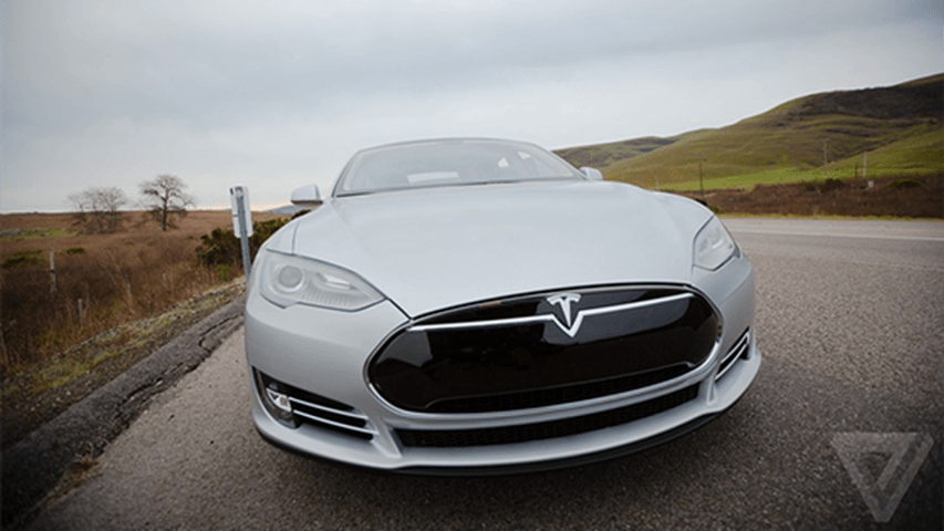 Tesla driver killed in crash with Autopilot active, NHTSA investigating