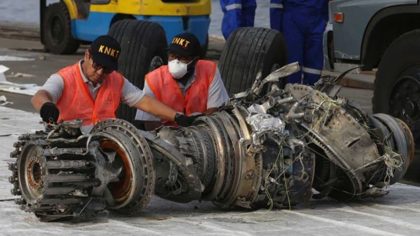 Lion Air plane had angle of attack sensor replaced prior to crash; Boeing issues safety reminder