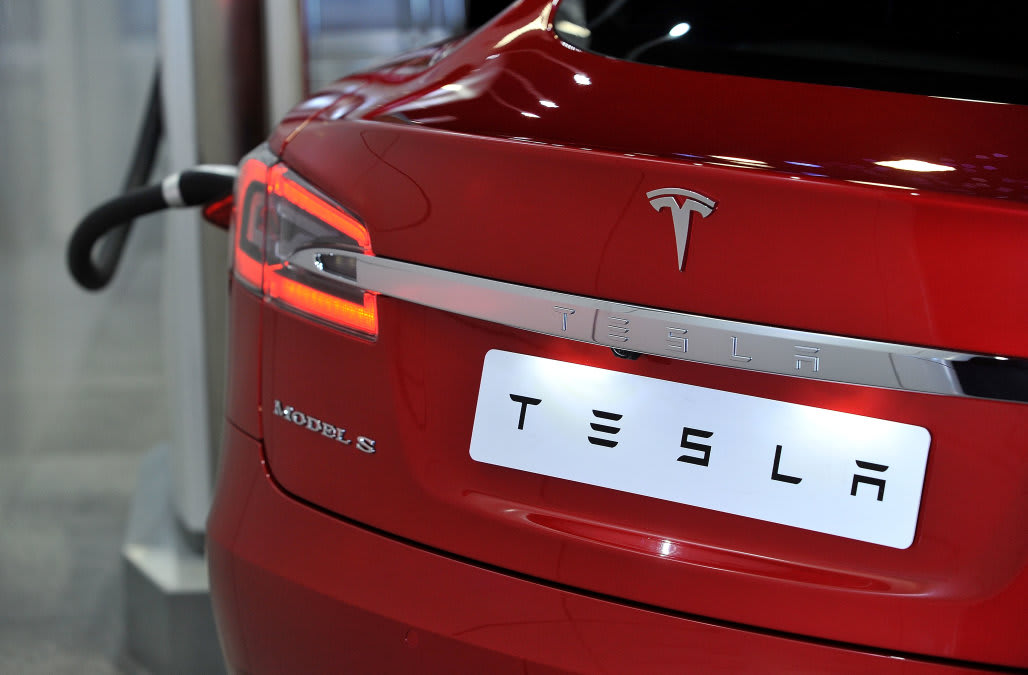 Tesla owner was watching 'Harry Potter' during autopilot crash, says truck driver