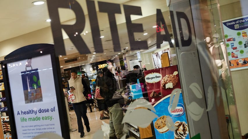 La FTC interdit l'utilisation par Rite Aid de la reconnaissance faciale IA en raison du manque de protection des consommateurs