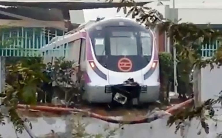 Keep calm, driverless trains did not cause Magenta Line crash, says Delhi Metro