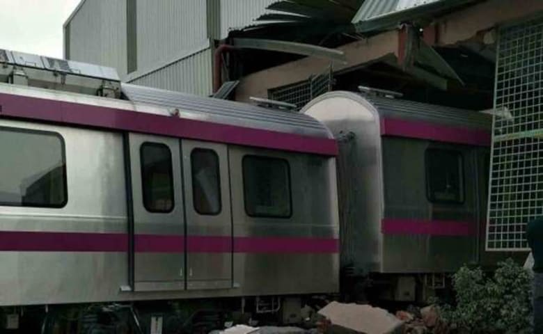 Why driverless Delhi Metro train crashing into a wall is worrisome