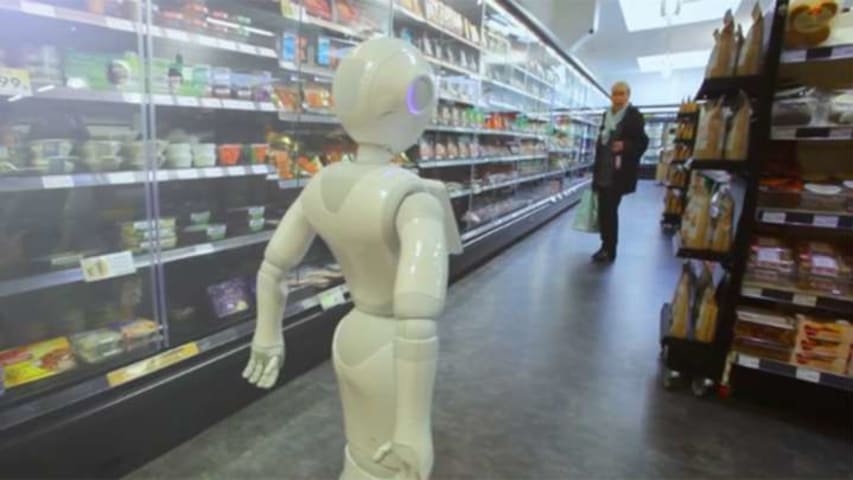 Store Hires Robot To Help Out Customers, Robot Gets Fired For Scaring Customers Away