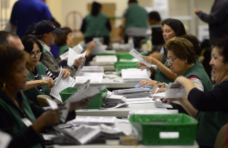 “We’re going to kill you all”: Death threats against US election workers approved on Facebook