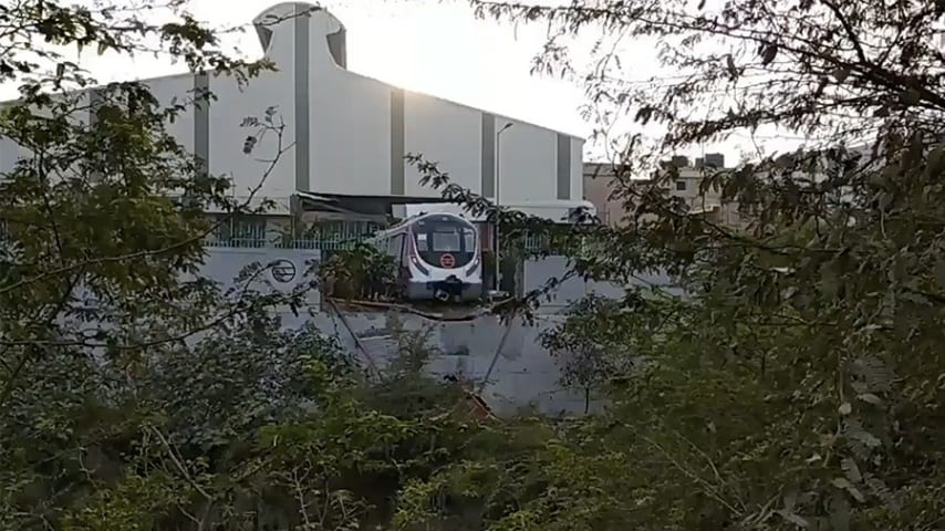 ‘Human error’: Indian driverless metro train plows through depot wall (VIDEO)