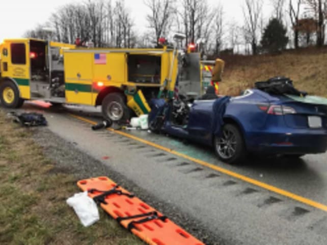 Hombre demanda a Tesla por accidente de Autopilot en 2019