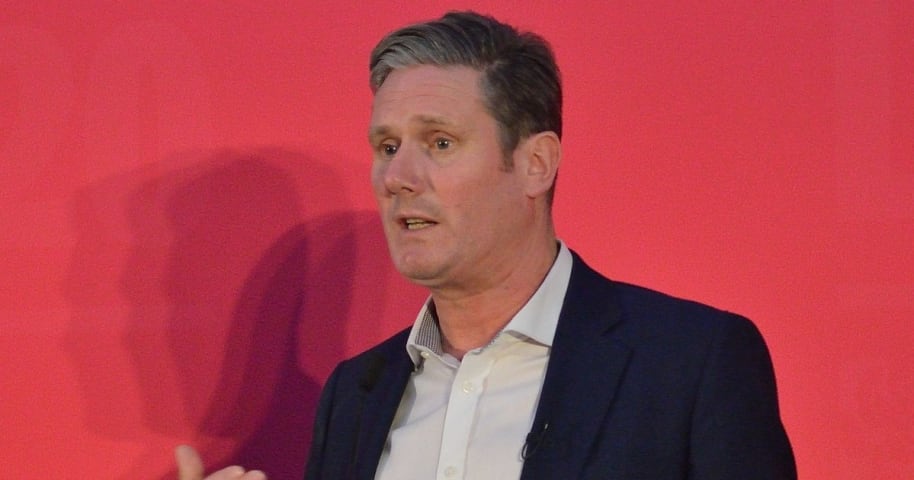 Une vidéo Deepfake montre Keir Starmer faisant la promotion d'un programme d'investissement