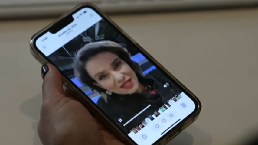 Une météorologue de télévision bouleversée après qu'une vidéo sensuelle d'« elle-même » ait fait le tour d'Internet, créant ainsi une nouvelle tendance effrayante
