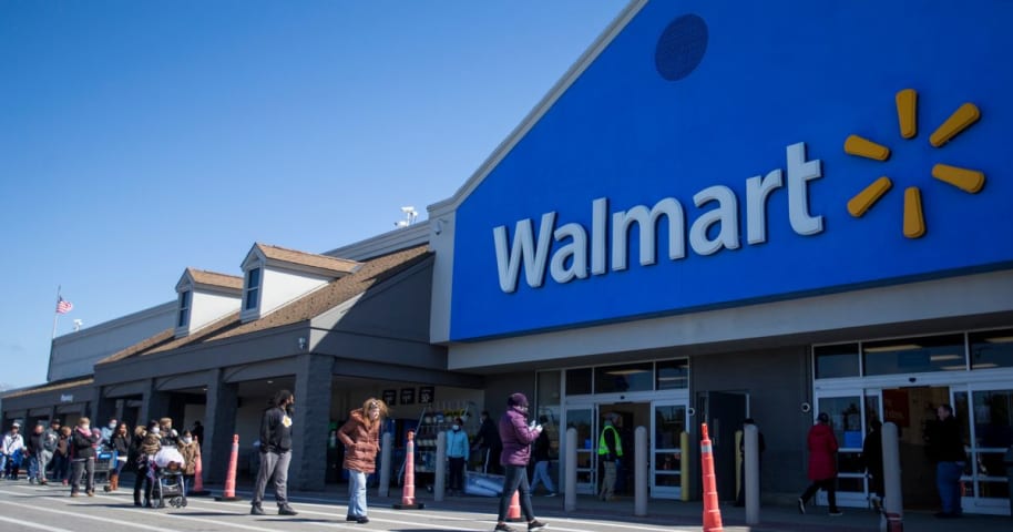 Self-Checkout Headaches May Be Putting Walmart Workers Too Close To Shoppers