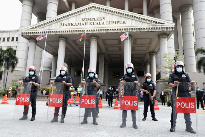 As Malaysia tests AI court sentencing, lawyers fear for justice