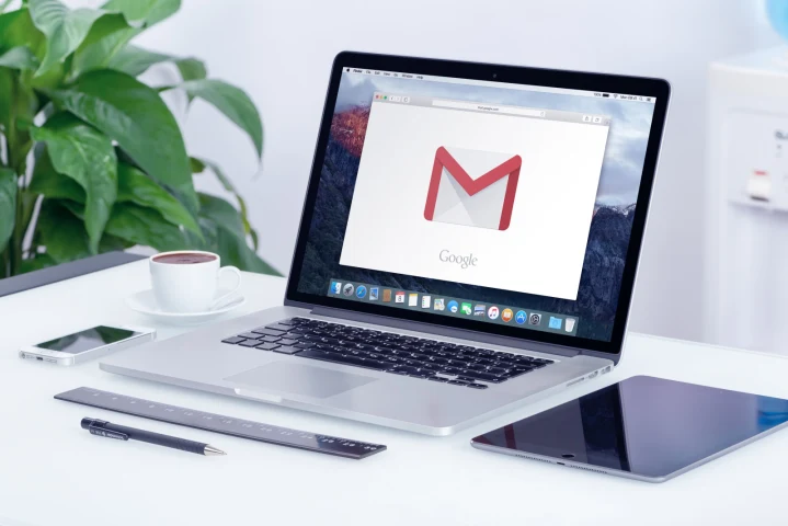 Los usuarios de Gmail podrán optar por no recibir Respuestas inteligentes en el escritorio