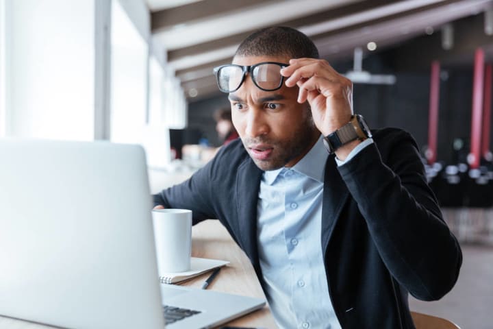 Workday poursuivi pour discrimination lors de la présélection des candidats