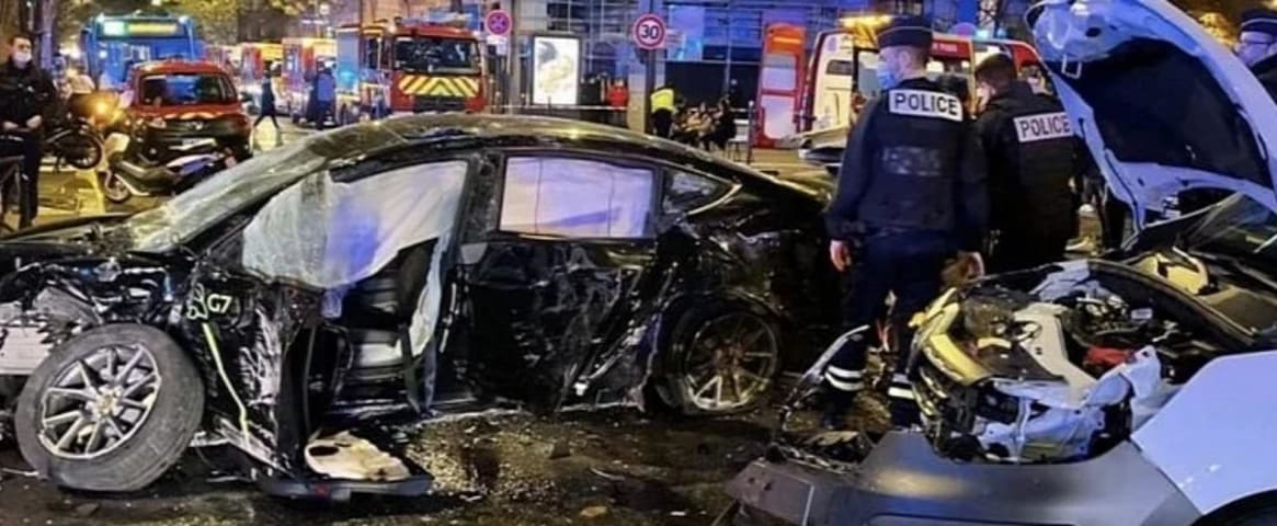 Un accident de taxi Tesla modèle 3 blesse environ 20 personnes à Paris en raison de problèmes de freinage