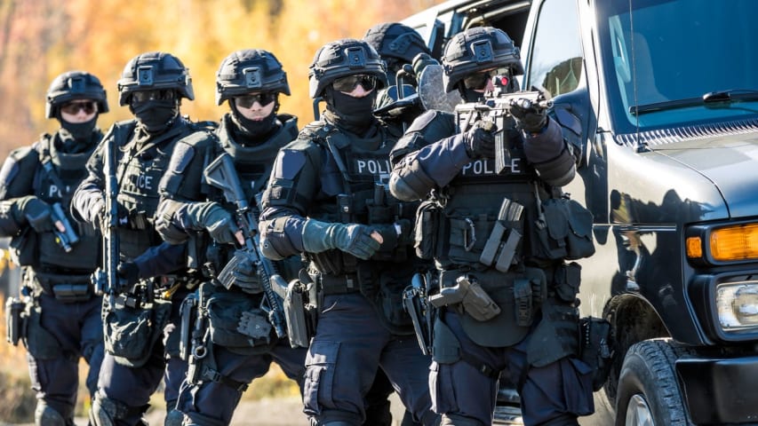 Un servicio de swatting generado por computadora está causando estragos en todo Estados Unidos