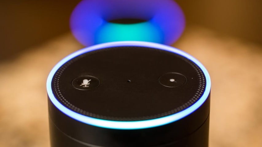 Échecs et facepalms avec Alexa d'Amazon : ne laissez pas les enfants s'approcher de cette chose