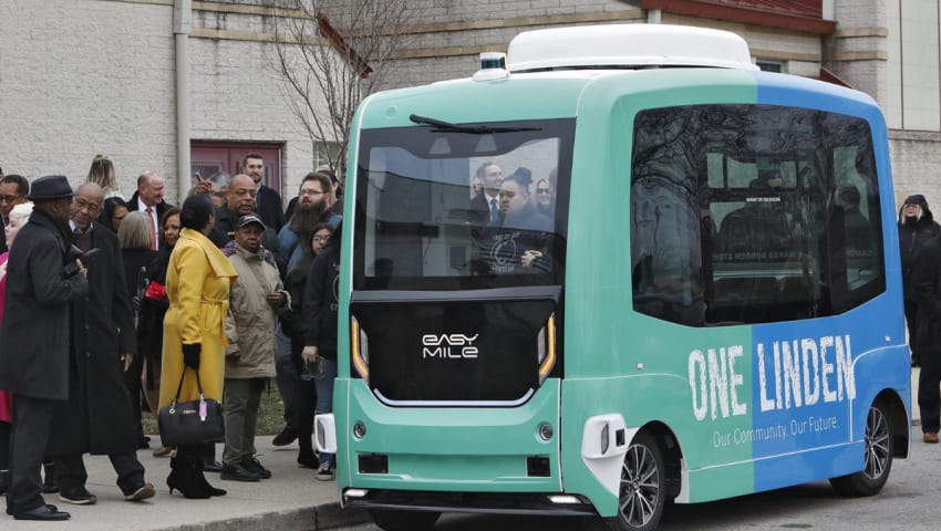 Smart Columbus halts self-driving shuttle test after unplanned stop