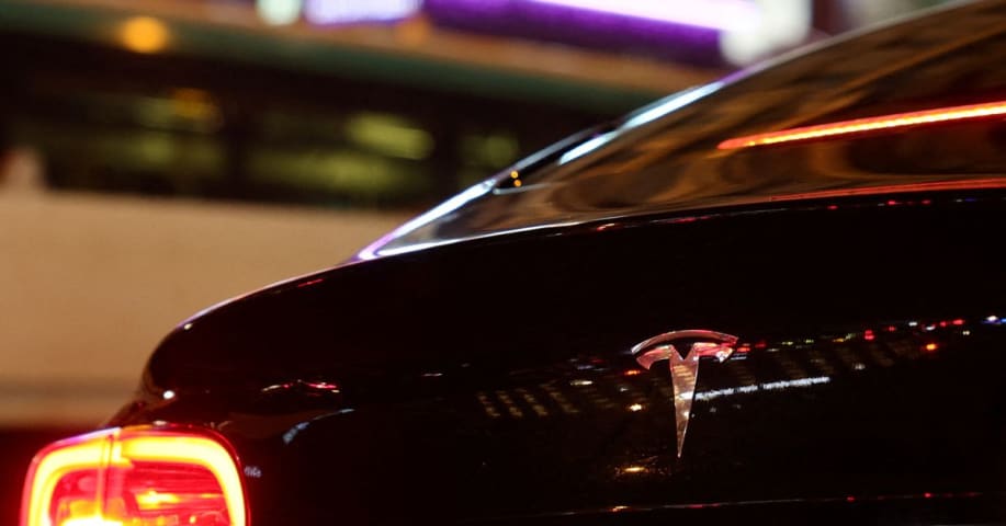 Tesla a déclaré à la France qu'il n'y avait aucun signe de défaut technique dans l'accident de Paris