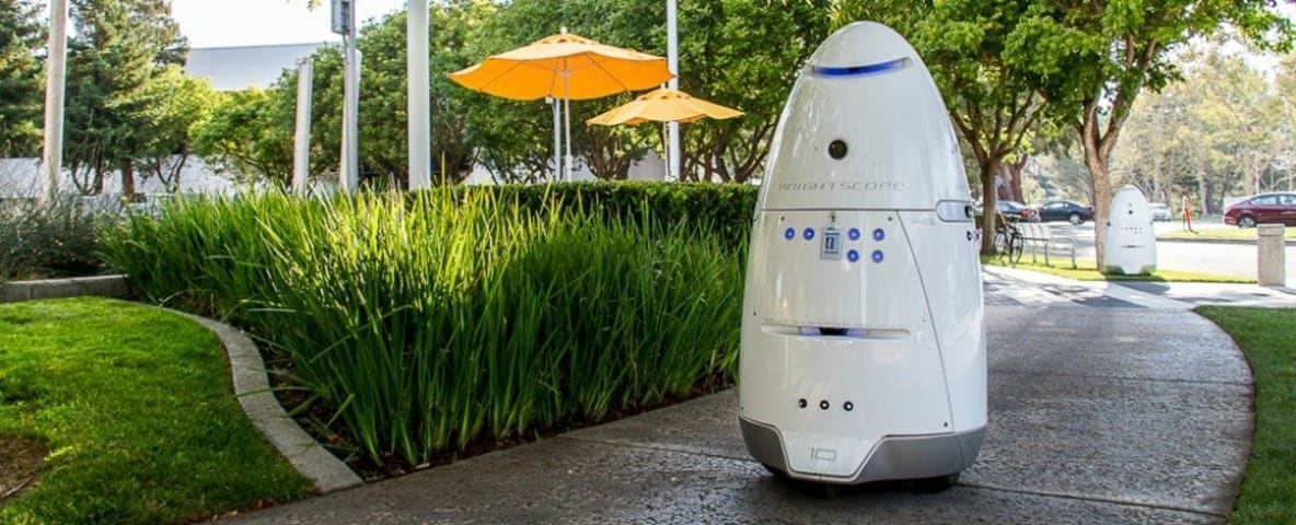 Un robot de seguridad de un centro comercial derribó y atropelló a un niño pequeño en Silicon Valley