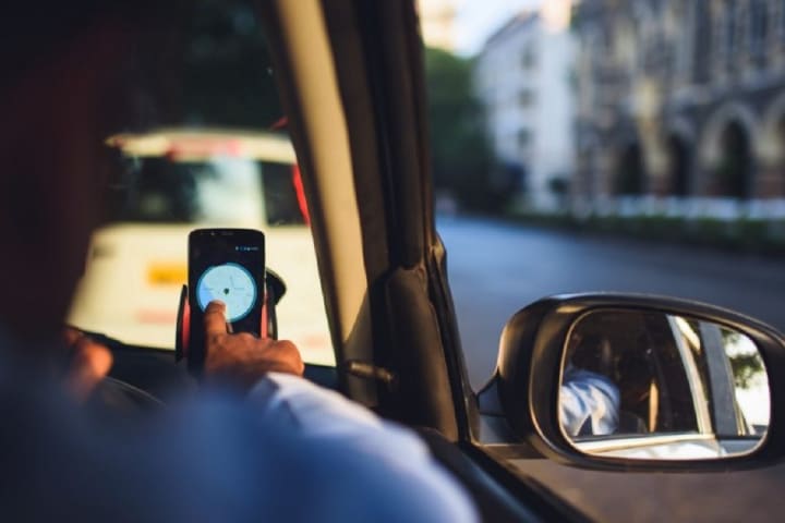 Hyderabad driver says Uber app locked him out after shaving head, Uber denies