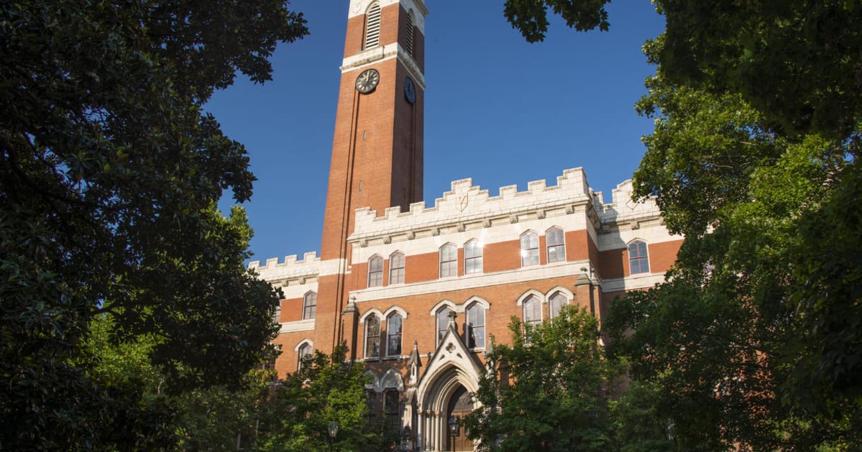 Vanderbilt s'excuse pour la lettre générée par ChatGPT sur la fusillade dans l'État du Michigan