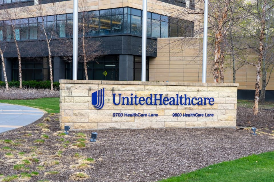 UnitedHealthcare utilizó inteligencia artificial para negar la cobertura del seguro médico a los pacientes, según una demanda