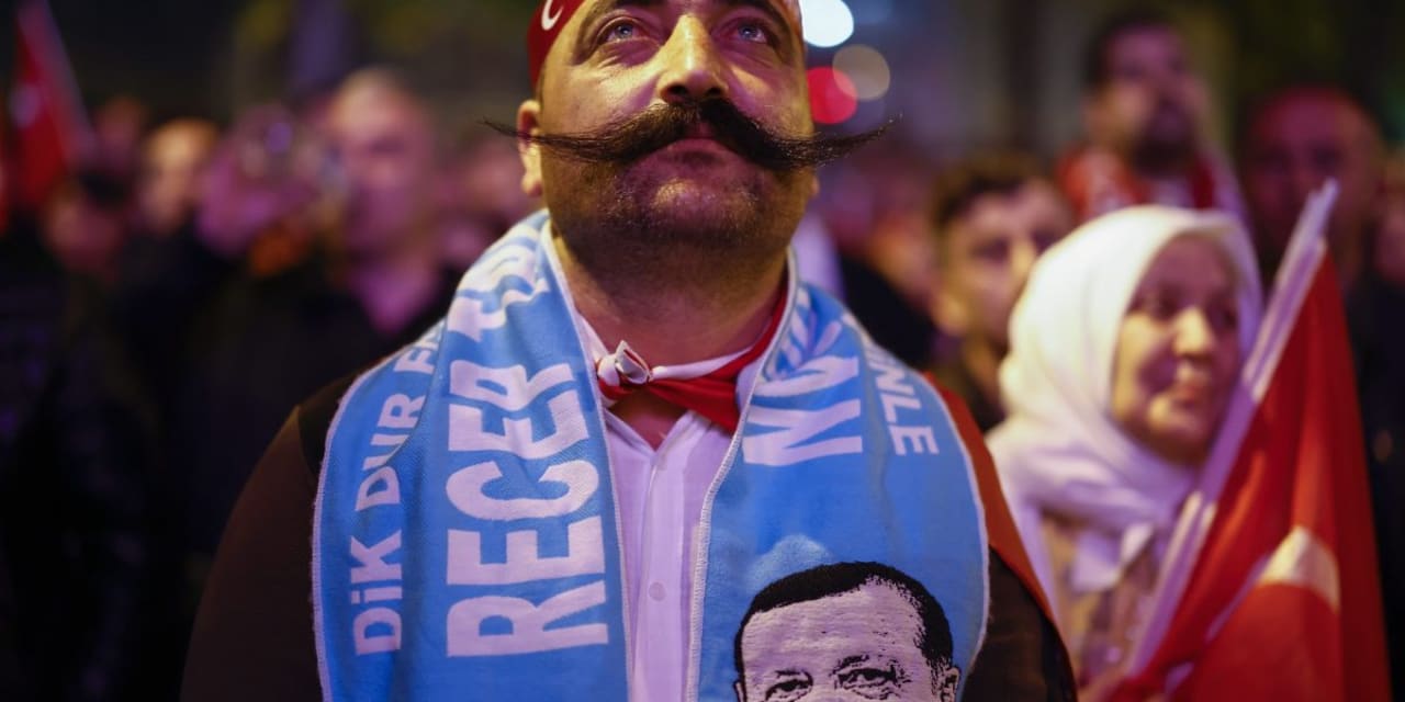 Las elecciones de Turquía influenciadas por deepfakes significan problemas