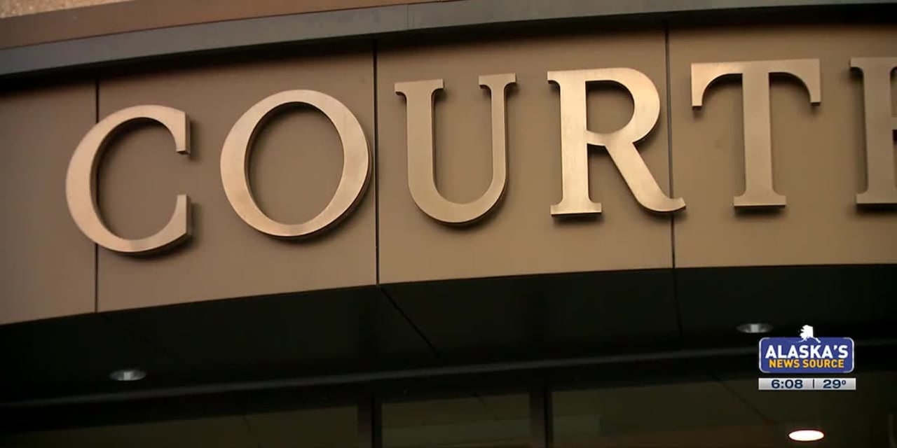 Un soldat du JBER comparaît devant un tribunal fédéral pour répondre à des accusations concernant des images d'abus sexuels sur des enfants générées par l'IA