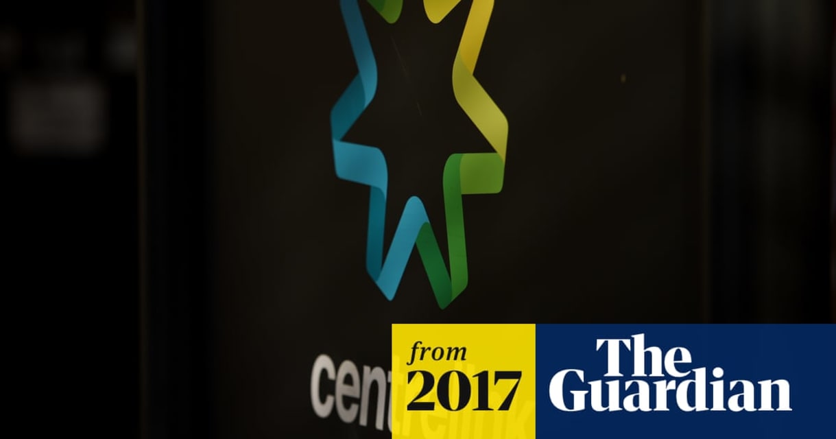 Senate inquiry calls for Centrelink robo-debt system to be suspended until fixed