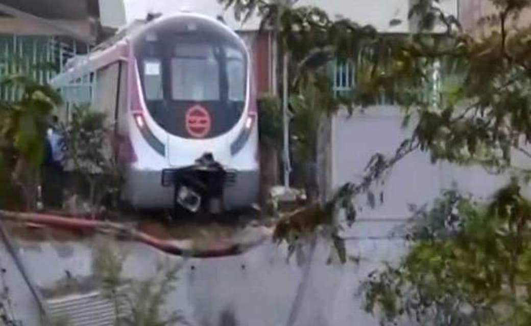 Delhi Metro's Driverless Magenta Line Train Crashes Days Before Launch By PM Modi