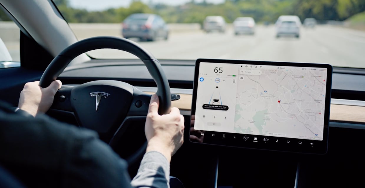 Tesla has a serious phantom braking problem in Autopilot