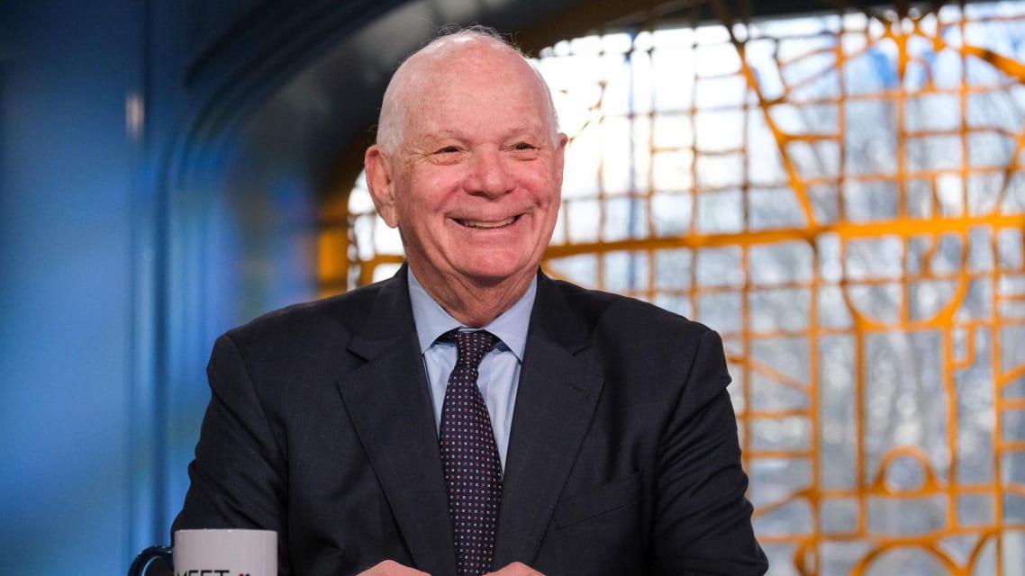 ベン・カーディン上院議員、ウクライナ政府高官を装ったディープフェイクビデオ通話の標的にされたと報道