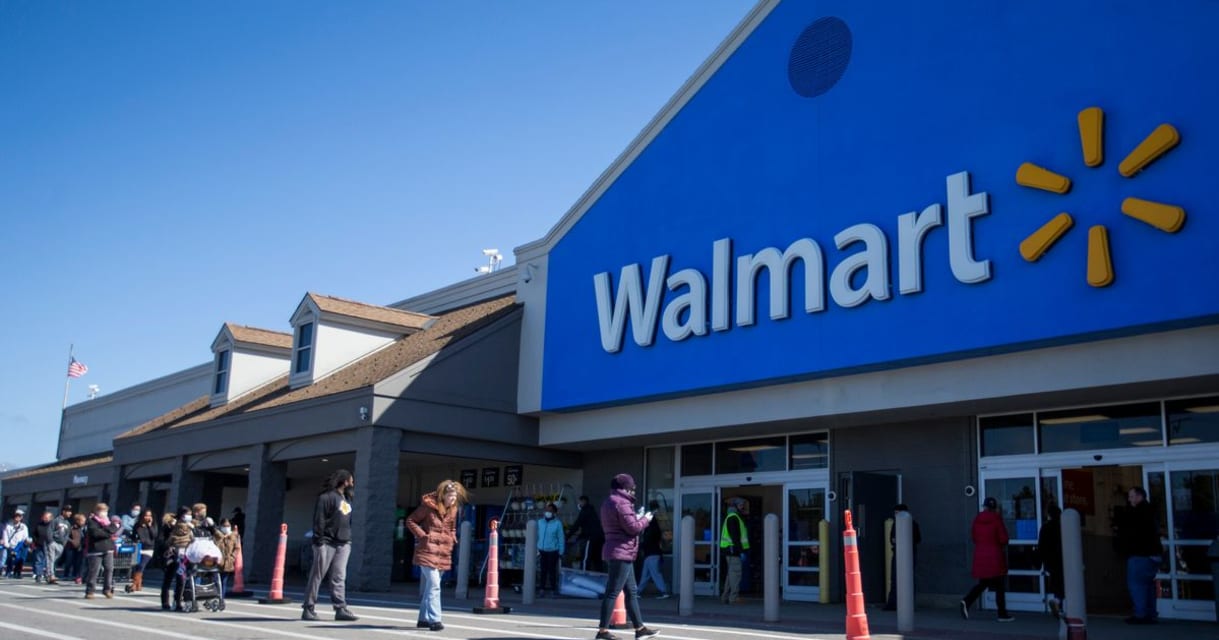 Self-Checkout Headaches May Be Putting Walmart Workers Too Close To Shoppers