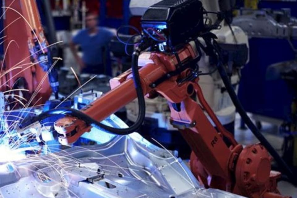 Un robot tue un homme dans une usine Volkswagen en Allemagne