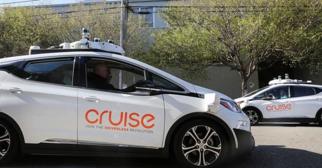 U.S. agency probing self-driving Cruise car crash in California