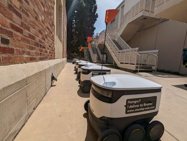 Incident 519: Starship Delivery Robot Ran into Problems Traversing ...