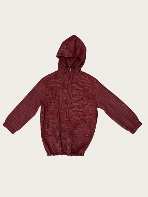 Photo de la pièce Anorak bordeaux gaufré disponible à la location en ligne ou dans notre showroom à Paris