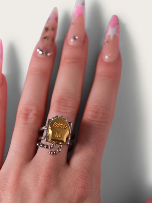 Photo de la pièce Bague zip  disponible à la location en ligne ou dans notre showroom à Paris