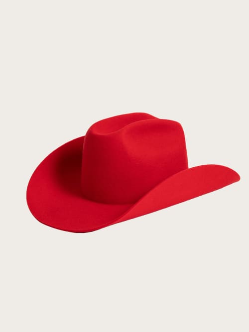 Photo de la pièce Chapeau Harvey Red disponible à la location en ligne ou dans notre showroom à Paris