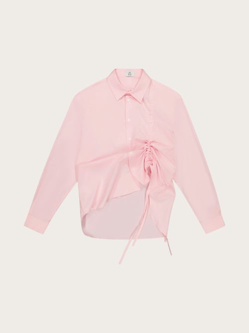 Photo de la pièce Chemise à lacets rose  disponible à la location en ligne ou dans notre showroom à Paris