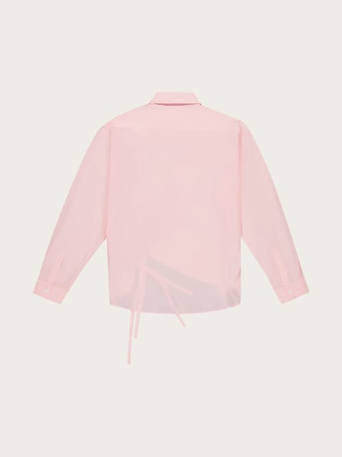 Photo de la pièce Chemise à lacets rose  disponible à la location en ligne ou dans notre showroom à Paris