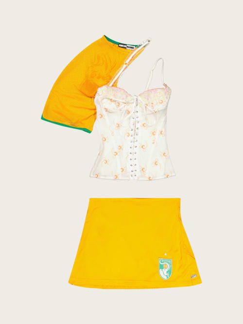 Photo de la pièce Ensemble top et jupe Côte d'Ivoire disponible à la location en ligne ou dans notre showroom à Paris