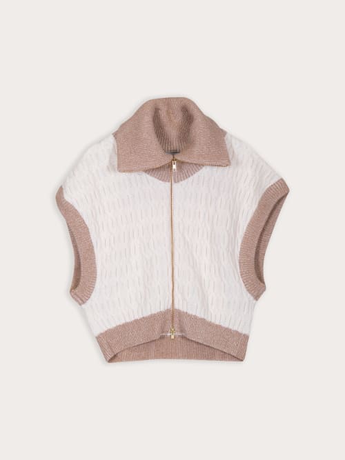 Photo de la pièce Gilet Sans Manche en Laine Blanc Cassé disponible à la location en ligne ou dans notre showroom à Paris