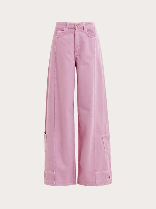 Photo de la pièce Jean évasé oversize rose  disponible à la location en ligne ou dans notre showroom à Paris