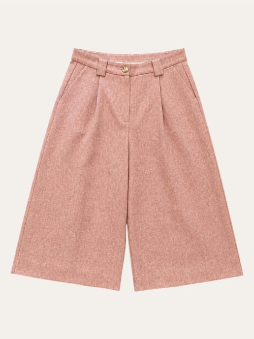 Photo de la pièce Pantalon court rose  disponible à la location en ligne ou dans notre showroom à Paris