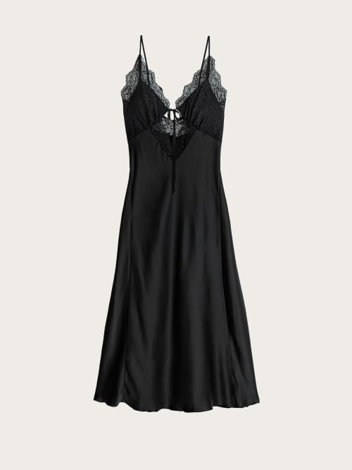 Photo de la pièce Robe nuisette  disponible à la location en ligne ou dans notre showroom à Paris