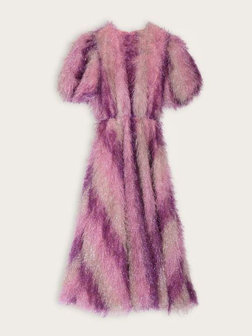 Photo de la pièce Robe pailletée rose disponible à la location en ligne ou dans notre showroom à Paris