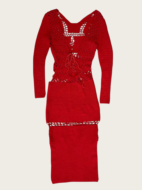 Photo de la pièce Robe rouge en tricot  disponible à la location en ligne ou dans notre showroom à Paris