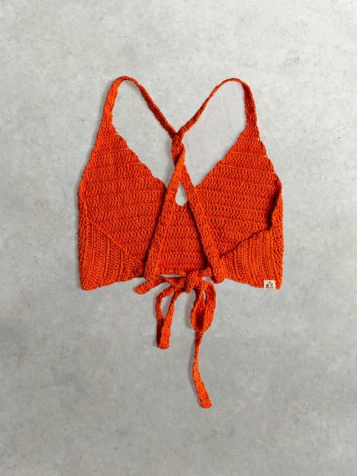 Photo de la pièce Top Mathilda Roks Crochet Orange disponible à la location en ligne ou dans notre showroom à Paris